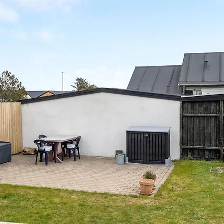 Sofine - 250m From The Sea By Interhome Feriehus Løkken